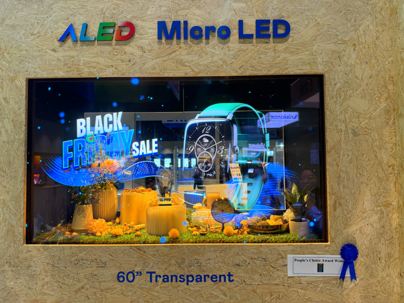 8868体育60吋高透明度Micro LED显示器获&rdquo;最佳Micro LED技术应用奖&rdquo;，将Micro LED面板透明化之设计特性极致发挥，以可扩展性无缝拼接技术打造，具备600 nits全画面亮度、大于60%穿透率及超过NTSC 110%的优异广色域表现，可依需求灵活应用于各种场域