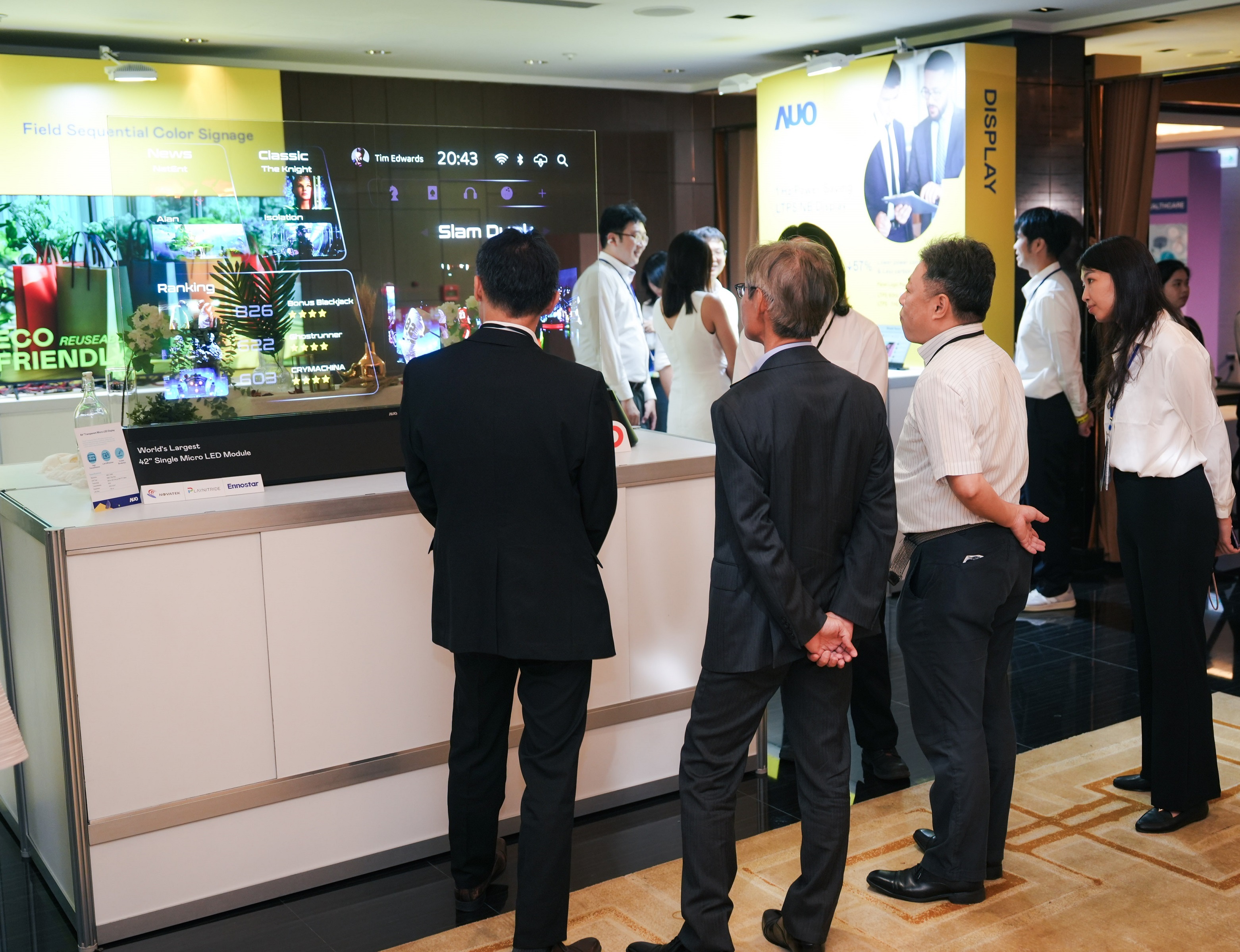 现场亦规划多项技术产品展示，涵盖材料、设计到系统整合，让与会伙伴见证8868体育技术深度与前瞻视野带来的共创可能性